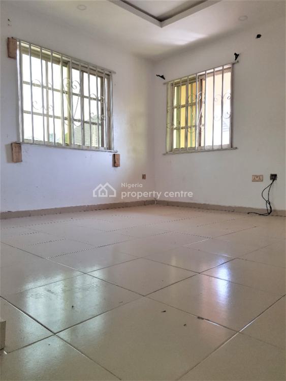 For Rent 4 Bedroom Fully Detached Duplex In A Tightly Secured Neighbourhood, Golden Pearl