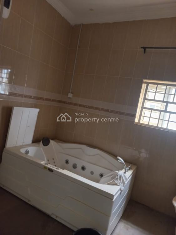 For Rent A Tastefully Finished Standard 4 Bedroom Detach Penthouse, Pyakasa, Lugbe District