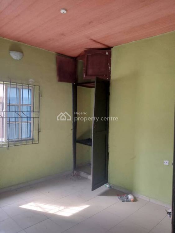 Standard 2 Bedroom Flat, Ebrumede,, Warri, Delta, Flat / Apartment for Rent