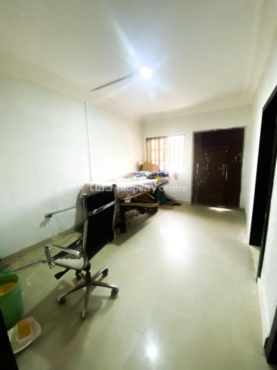 For Rent 2 Bedroom Flat, Salem, Lekki, Lagos 2 Beds, 1 Baths