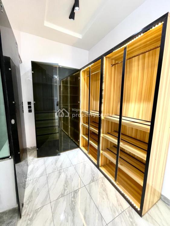 For Sale Exclusive Luxury 4 Bedroom Properly Finished With Top Notch