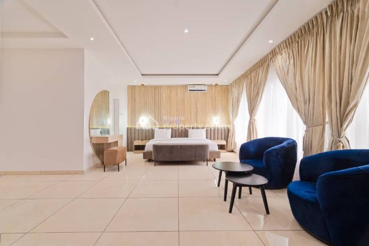 Luxury 4-bedroom Apartment in Vibrant, Balarabe Musa Crescent, Victoria Island (vi), Lagos, Flat / Apartment Short Let