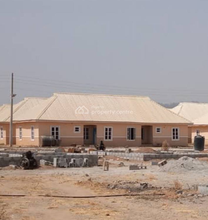 For Sale 2 Bedroom Bungalow, Woodhill Estate, Kuje, Abuja 2 Beds, 2 Baths (Ref 1761765)