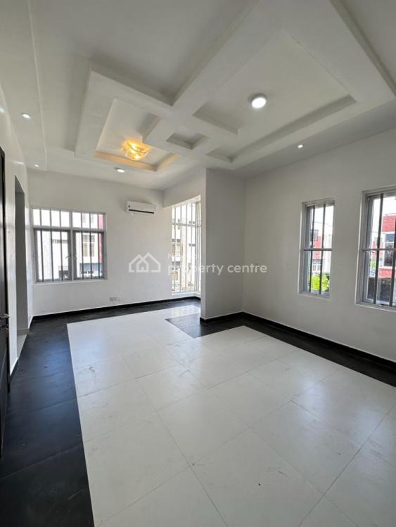 Fully Serviced 4 Bedrooms Semi Detached Duplex Available, Osapa, Lekki, Lagos, Semi-detached Duplex for Rent