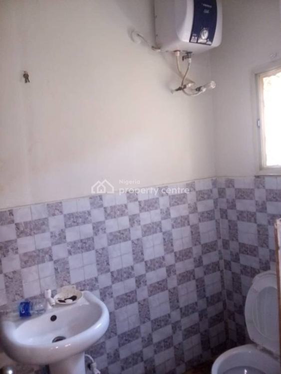 Shared and Standard 2 Bedroom Flat, Fountain Estate, Badore, Ajah, Lagos, Flat / Apartment for Rent