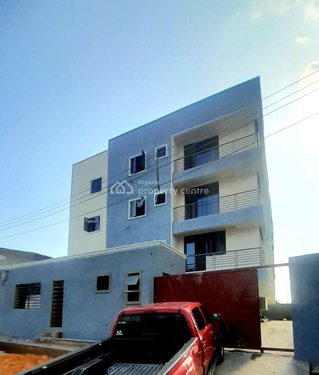 3 Bedroom Flats with Preinstalled Solar Panels per Flat, Onike, Yaba, Lagos, Flat / Apartment for Sale