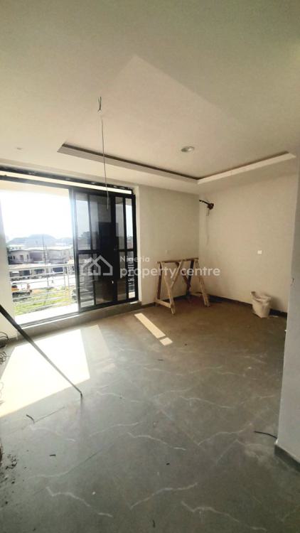 3 Bedroom Flats with Preinstalled Solar Panels per Flat, Onike, Yaba, Lagos, Flat / Apartment for Sale