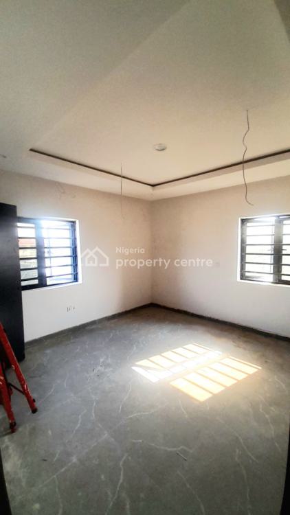 3 Bedroom Flats with Preinstalled Solar Panels per Flat, Onike, Yaba, Lagos, Flat / Apartment for Sale