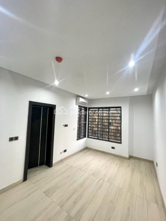 Luxury and Classic 4 Bedrooms Fully Serviced Apartment, Banana Island Road, Old Ikoyi, Ikoyi, Lagos, Flat / Apartment for Rent