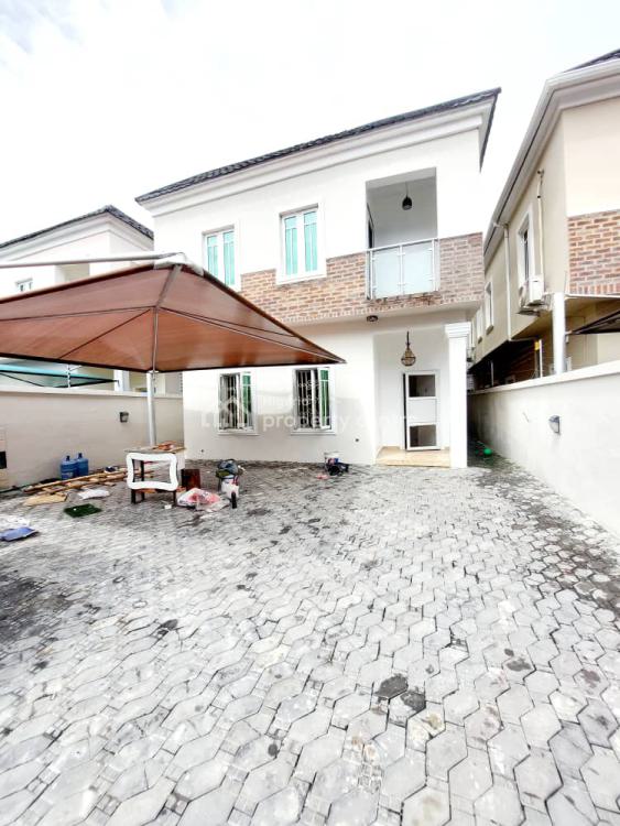 For Rent 4 Bedroom Detached House, Osapa London, Osapa, Lekki, Lagos 4 Beds, 4 Baths (Ref