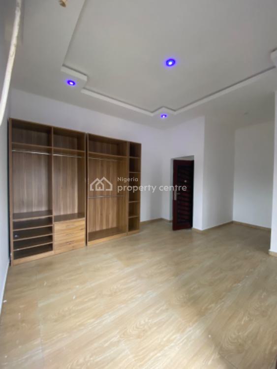an Executive Three Bedroom Apartment, Greener Estate  Road Off Abraham Adesanya Estate, Ogombo, Ajah, Lagos, Flat / Apartment for Rent