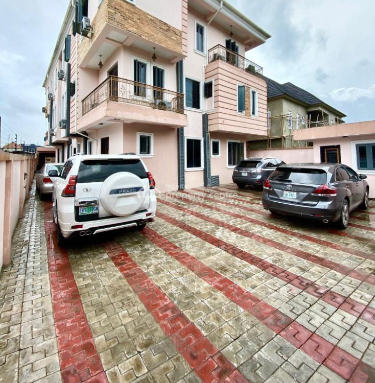 For Rent 3 Bedroom 2nd Tollgate, Lekki, Lagos 3 Beds, 3