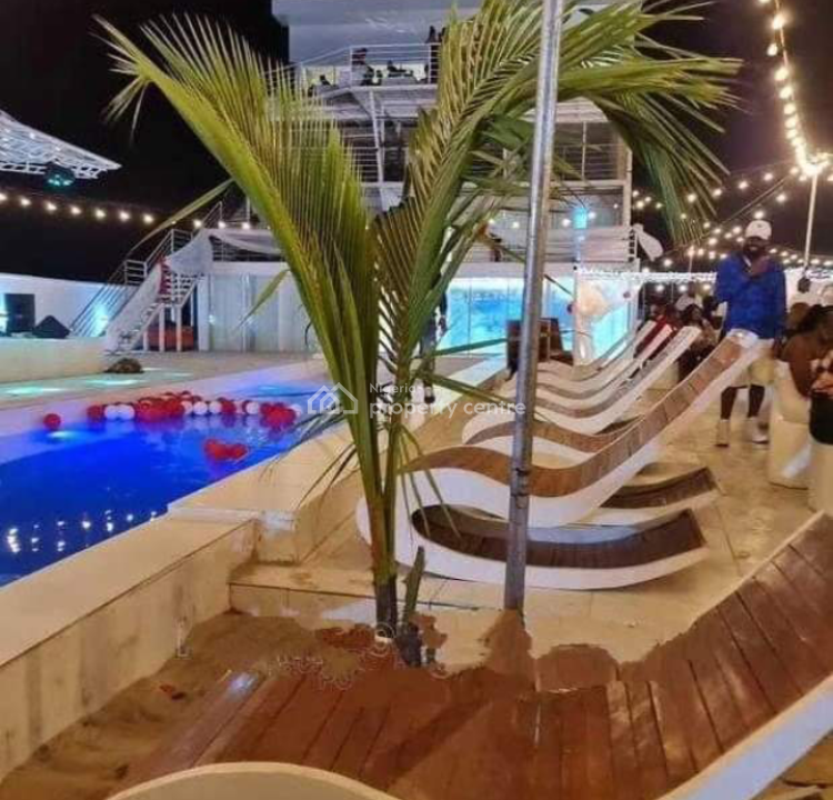 Distress Functional Private Beach Resort, Lekki, Lagos, Residential Land for Rent