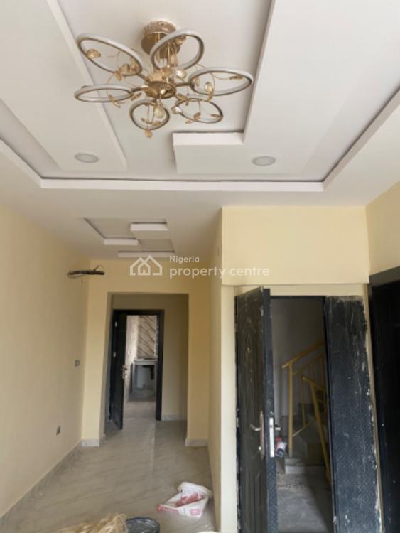 2 Bedroom Apartment, Iju, Ikeja, Lagos, Flat / Apartment for Sale