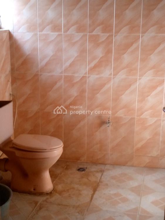4 Bedroom Bungalow Ensuite in Excellent Condition., 10 Daye ,layout Overseas Quarters, Kwali, Abuja, Detached Bungalow for Sale