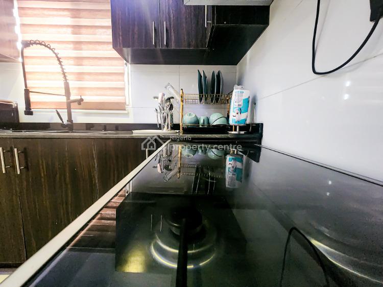 Amazing 1 Bedroom Haven + 24 Hours Light + Inverters + Tour Guide, Angel Martin Estate, Lugbe District, Abuja, Mini Flat (room and Parlour) Short Let