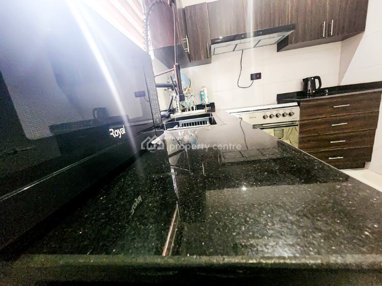 Amazing 1 Bedroom Haven + 24 Hours Light + Inverters + Tour Guide, Angel Martin Estate, Lugbe District, Abuja, Mini Flat (room and Parlour) Short Let