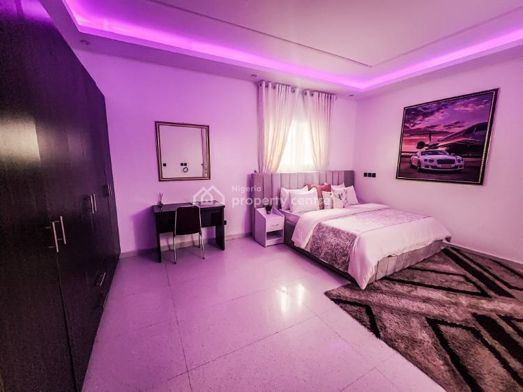 Amazing 1 Bedroom Haven + 24 Hours Light + Inverters + Tour Guide, Angel Martin Estate, Lugbe District, Abuja, Mini Flat (room and Parlour) Short Let