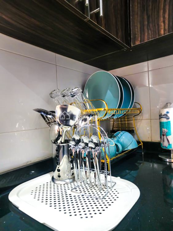 Amazing 1 Bedroom Haven + 24 Hours Light + Inverters + Tour Guide, Angel Martin Estate, Lugbe District, Abuja, Mini Flat (room and Parlour) Short Let