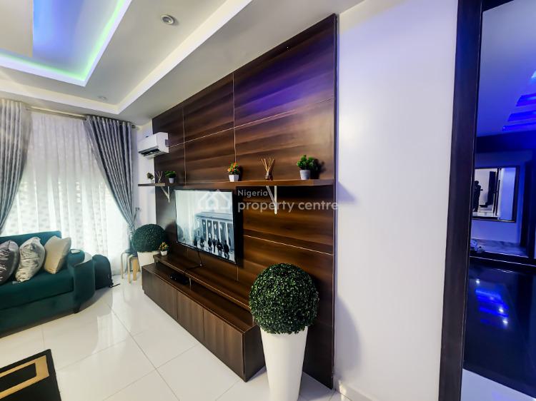 4-bedroom Duplex with 247 Light + Inverter + Tour Guide, Angel Martin Estate, Lugbe District, Abuja, Detached Duplex Short Let