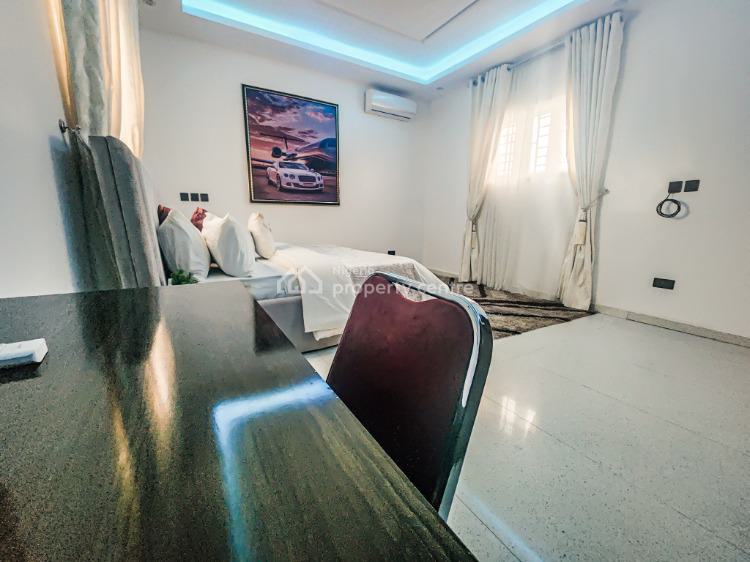 4-bedroom Duplex with 247 Light + Inverter + Tour Guide, Angel Martin Estate, Lugbe District, Abuja, Detached Duplex Short Let