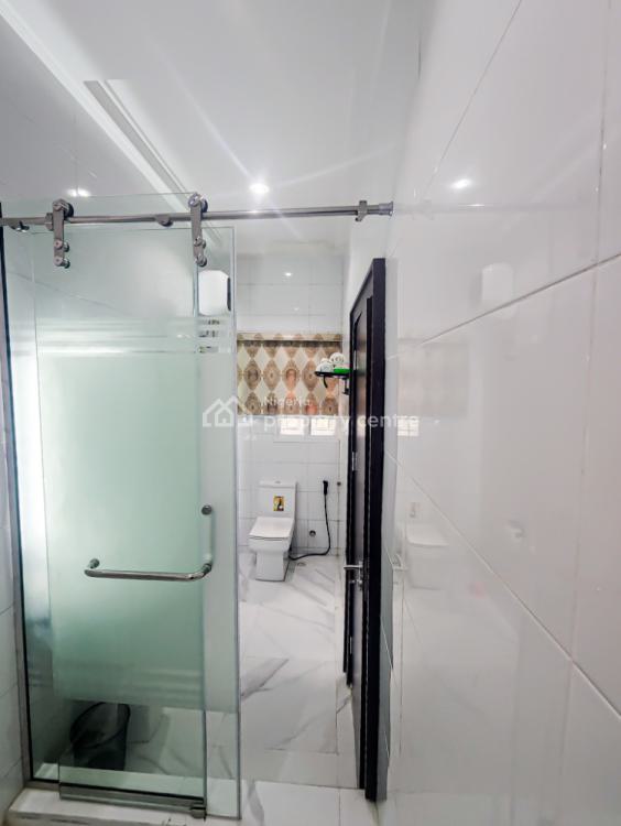 4-bedroom Duplex with 247 Light + Inverter + Tour Guide, Angel Martin Estate, Lugbe District, Abuja, Detached Duplex Short Let