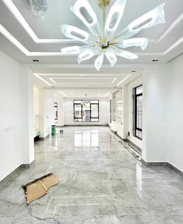 Massive 5 Bedroom Detached House, Old Ikoyi, Ikoyi, Lagos, Detached Duplex for Sale