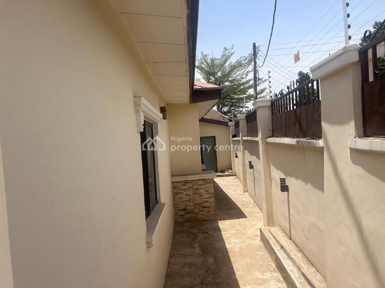 3 Bedroom Bungalow, Fha (f.h.a), Lugbe District, Abuja, House for Sale