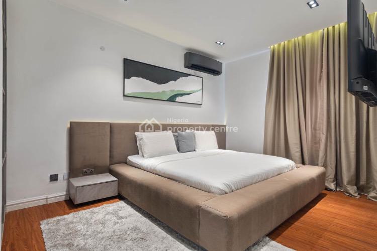 Aesthetically Pleasing 3 Bedrooms Cityview Apartment (5th Floor) with Pool & Gym, Bourdillon Road, Ikoyi, Lagos, Flat / Apartment Short Let