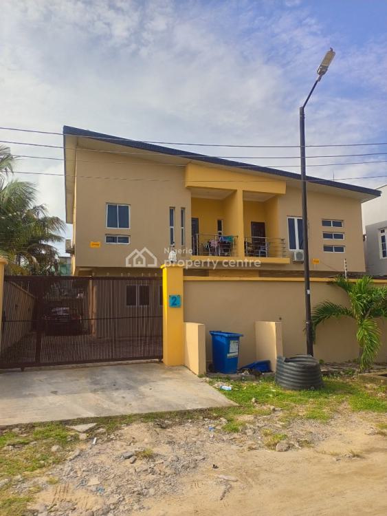 For Rent Luxury 2 Bedroom Flat, Murphy Adetoro Street Alpha Beach Road