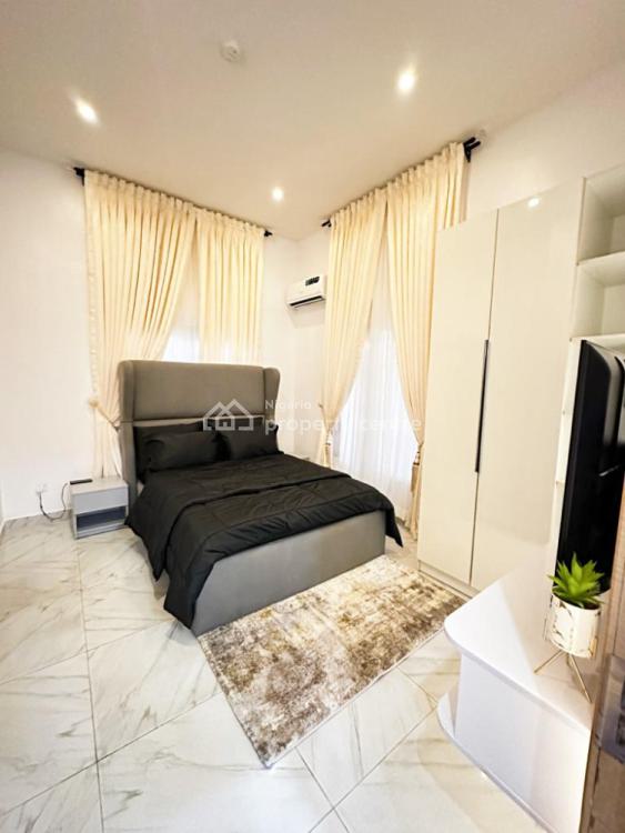 Brand New Spacious & Luxury 2 Bedrooms Apartment, Lekki Phase 1, Lekki, Lagos, Flat / Apartment Short Let