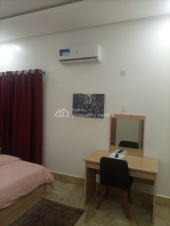 Luxury Furnished 2 Bedrooms Apartment, Utako, Abuja, Flat / Apartment Short Let