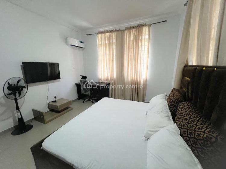 2 Bedrooms Luxury Apartment, Ikate Elegushi, Lekki, Lagos, Flat / Apartment Short Let