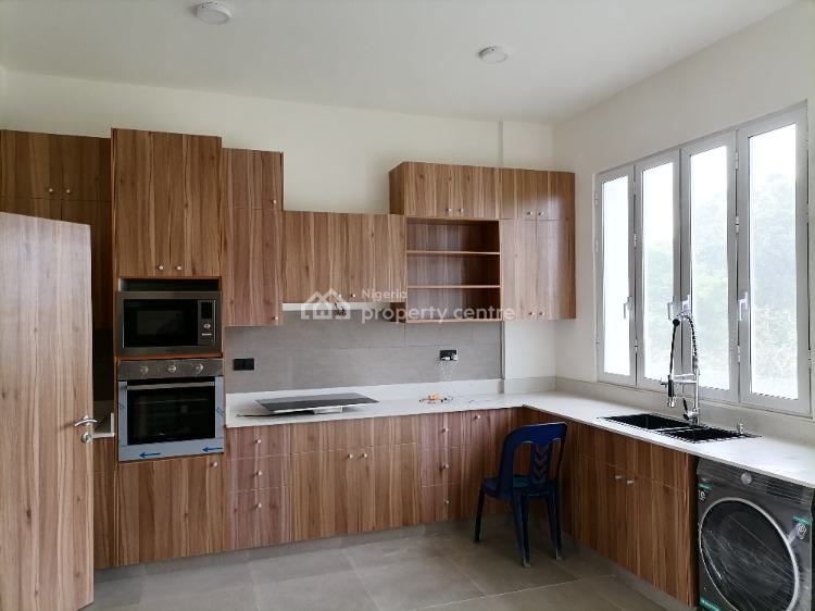 For Sale Luxury 3 Bedroom Penthouse, La Paz, Victoria Island (VI