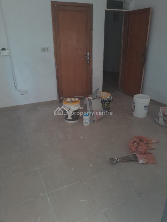 1 Room Self Contained in a Gated Compound, Ajiran Road, Agungi, Lekki, Lagos, Flat / Apartment for Rent