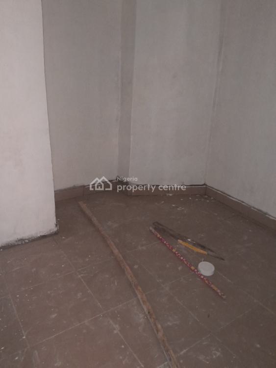 1 Room Self Contained in a Gated Compound, Ajiran Road, Agungi, Lekki, Lagos, Flat / Apartment for Rent