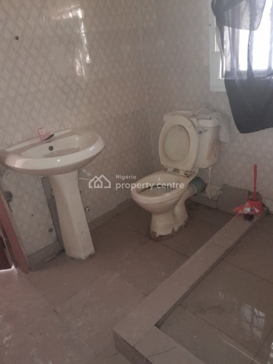 1 Room Self Contained in a Gated Compound, Ajiran Road, Agungi, Lekki, Lagos, Flat / Apartment for Rent