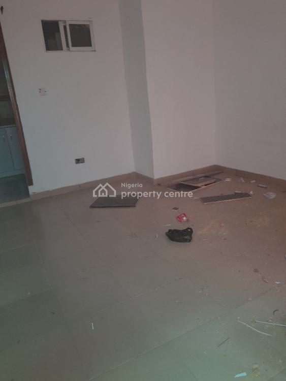 1 Room Self Contained in a Gated Compound, Ajiran Road, Agungi, Lekki, Lagos, Flat / Apartment for Rent