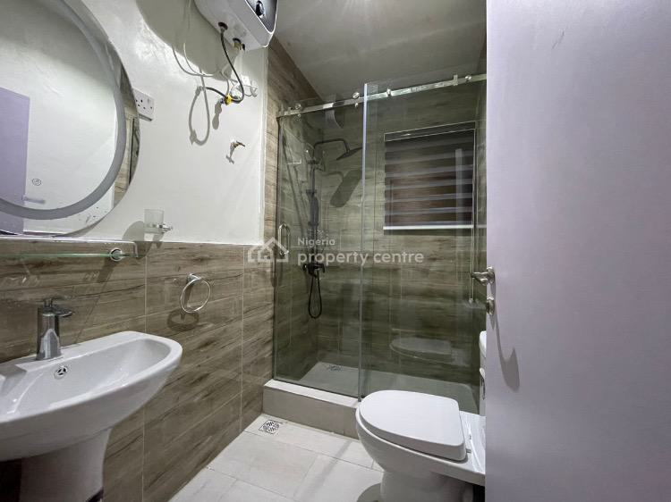 Three Bedrooms Luxury Apartment, Gra Phase 2, Magodo, Lagos, Flat / Apartment Short Let