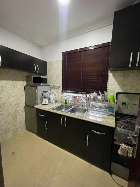 Luxury 2 Bedroom Apartment, Lekki Phase 1, Lekki, Lagos, Flat / Apartment Short Let