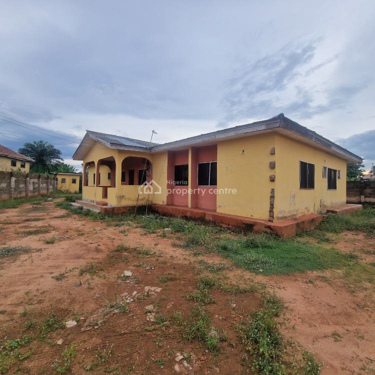 For Sale 4 Bedroom Bungalow, Gra, Benin, Oredo, Edo 4 Beds Nigeria