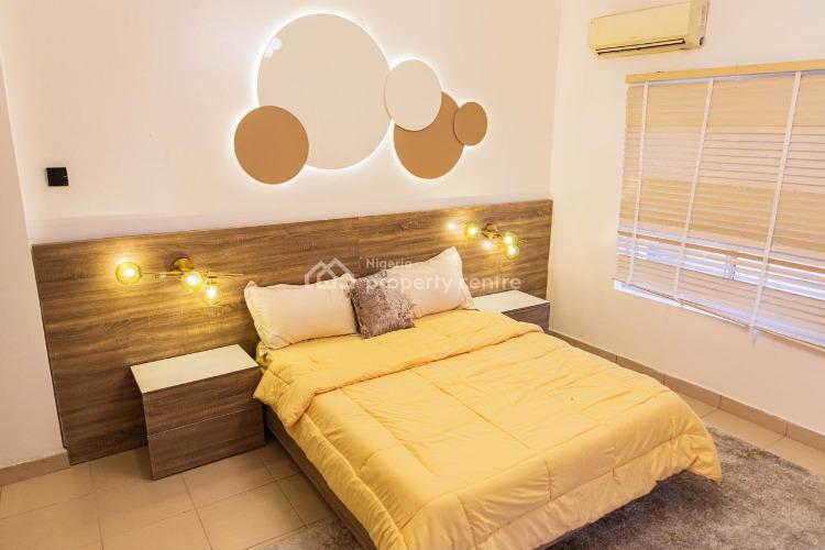 Luxury 3 Bedroom Apartment, Chevron, Lekki Phase 2, Lekki, Lagos, Flat / Apartment Short Let