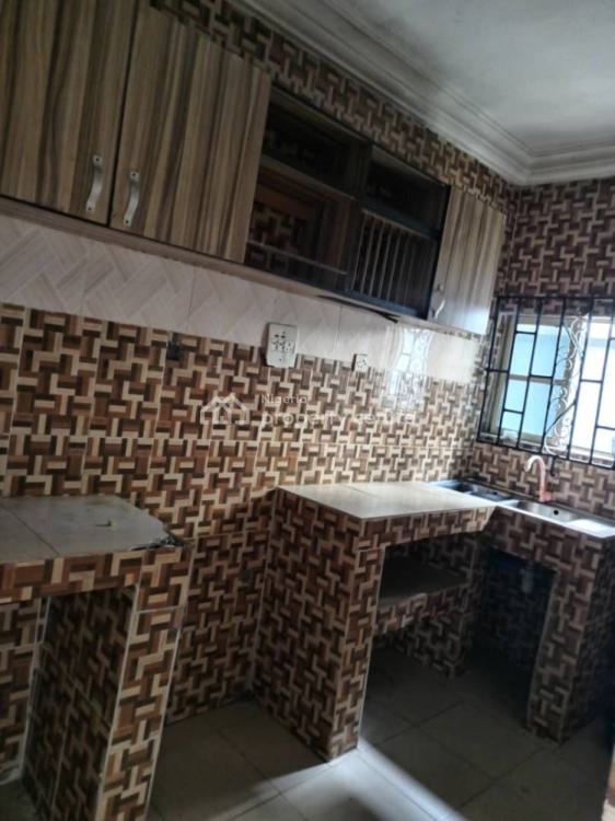 Pop 2 Bedroom Flat, Osubi, Warri, Delta, Flat / Apartment for Rent
