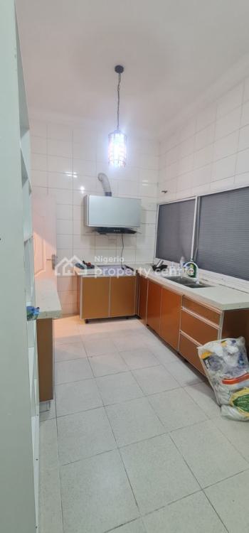 a Lovely 3 Bedroom Flat Is for Letting in a Private and Secured Estate, Ikate, Lekki, Lagos, Flat / Apartment for Rent