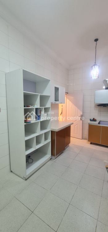 a Lovely 3 Bedroom Flat Is for Letting in a Private and Secured Estate, Ikate, Lekki, Lagos, Flat / Apartment for Rent