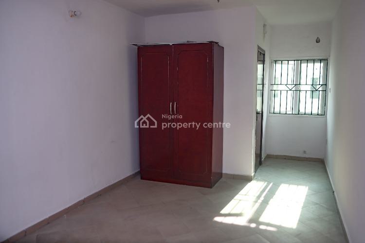 Neat 2 Bedrooms Flat with Serene Environment, Trinity Apartment, 65 Ajiran Road, Agungi, Lekki, Lagos, Flat / Apartment for Rent