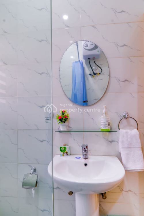 8 Units of Luxury 1 Bedroom Apartment, Simeon Akinlonu Crescent, Victoria Island (vi), Lagos, Flat / Apartment Short Let