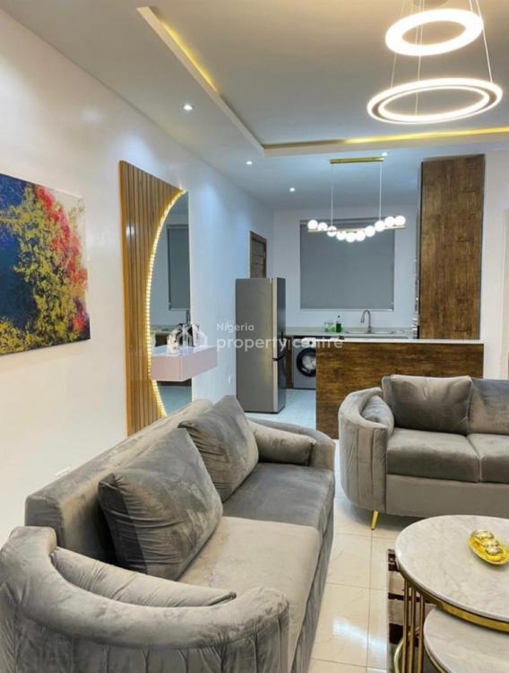 Cozy 2 Bedrooms Apartment, Ologolo, Lekki, Lagos, Flat / Apartment Short Let