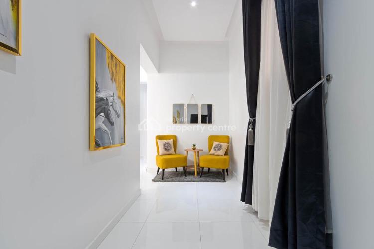 Luxurious 3 Bedrooms, Lekki Phase 1, Lekki, Lagos, Flat / Apartment Short Let