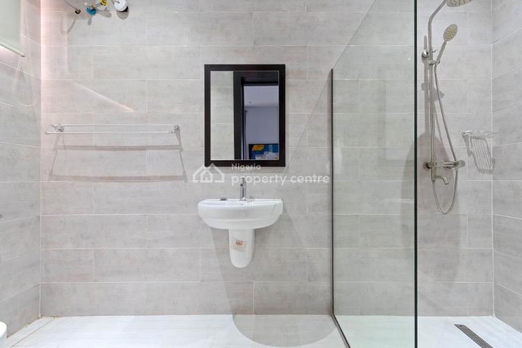Luxurious 3 Bedrooms, Lekki Phase 1, Lekki, Lagos, Flat / Apartment Short Let